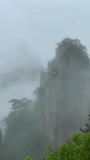 记录校园生活用索尼黑卡m1好还是m3？游戏画面