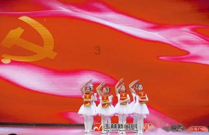 孝义:十字路口信号灯的建议